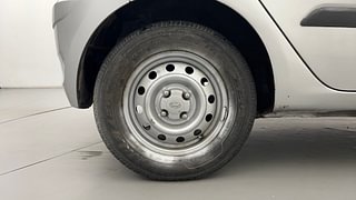 Used 2016 Hyundai i10 [2010-2016] Magna Petrol Petrol Manual tyres RIGHT REAR TYRE RIM VIEW