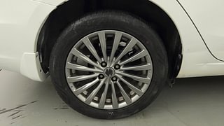 Used 2018 maruti-suzuki Ciaz Alpha Petrol AT Petrol Automatic tyres RIGHT REAR TYRE RIM VIEW