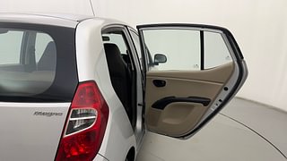 Used 2016 Hyundai i10 [2010-2016] Magna Petrol Petrol Manual interior RIGHT REAR DOOR OPEN VIEW