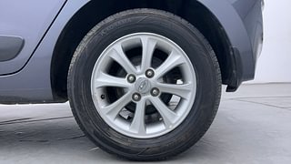 Used 2014 Hyundai Grand i10 [2013-2017] Asta AT 1.2 Kappa VTVT Petrol Automatic tyres LEFT REAR TYRE RIM VIEW