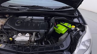 Used 2013 Ford Figo [2010-2015] Duratorq Diesel LXI 1.4 Diesel Manual engine ENGINE LEFT SIDE HINGE & APRON VIEW