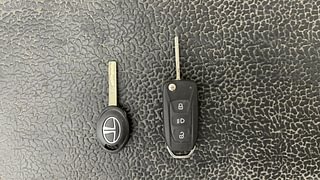 Used 2022 Tata Tiago Revotron XZ Plus CNG Petrol+cng Manual extra CAR KEY VIEW