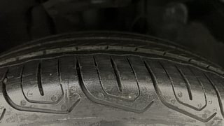 Used 2022 Tata Tiago Revotron XZ Plus CNG Petrol+cng Manual tyres RIGHT FRONT TYRE TREAD VIEW