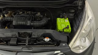 Used 2016 Hyundai Eon [2011-2018] Sportz Petrol Manual engine ENGINE LEFT SIDE VIEW