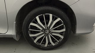 Used 2019 Honda City [2017-2020] VX Petrol Manual tyres RIGHT FRONT TYRE RIM VIEW