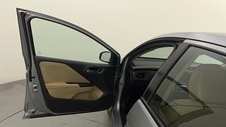 Used 2019 Honda City [2017-2020] VX Petrol Manual interior LEFT FRONT DOOR OPEN VIEW