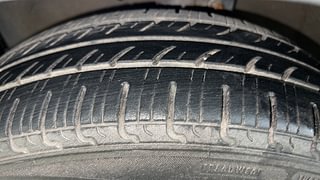 Used 2019 Maruti Suzuki Celerio VXI CNG Petrol+cng Manual tyres LEFT FRONT TYRE TREAD VIEW