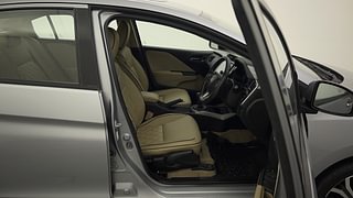 Used 2019 Honda City [2017-2020] VX Petrol Manual interior RIGHT SIDE FRONT DOOR CABIN VIEW
