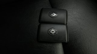 Used 2022 Renault Kiger RXZ AMT Dual Tone Petrol Automatic extra CAR KEY VIEW