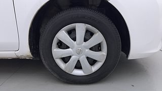 Used 2013 Nissan Sunny [2011-2014] XL Diesel Diesel Manual tyres RIGHT FRONT TYRE RIM VIEW