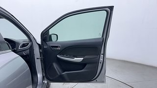 Used 2018 Maruti Suzuki Baleno [2015-2019] Zeta AT Petrol Petrol Automatic interior RIGHT FRONT DOOR OPEN VIEW