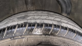 Used 2023 Renault Kiger RXZ 1.0 Turbo MT Petrol Manual tyres RIGHT REAR TYRE TREAD VIEW