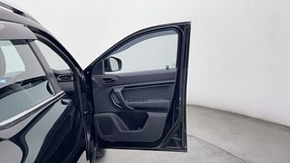Used 2023 Renault Kiger RXZ 1.0 Turbo MT Petrol Manual interior RIGHT FRONT DOOR OPEN VIEW
