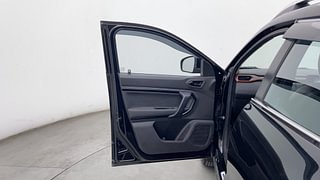 Used 2023 Renault Kiger RXZ 1.0 Turbo MT Petrol Manual interior LEFT FRONT DOOR OPEN VIEW