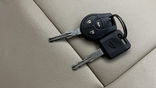 Used 2013 Nissan Sunny [2011-2014] XL Diesel Diesel Manual extra CAR KEY VIEW