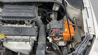 Used 2015 Skoda Rapid [2014-2016] 1.6 MPI Style Plus Petrol Manual engine ENGINE LEFT SIDE VIEW