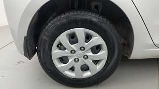 Used 2017 Hyundai Elite i20 [2014-2018] Sportz 1.2 Petrol Manual tyres RIGHT REAR TYRE RIM VIEW