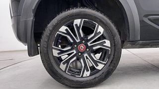 Used 2023 Renault Kiger RXZ 1.0 Turbo MT Petrol Manual tyres RIGHT REAR TYRE RIM VIEW