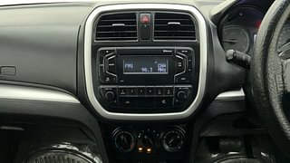 Used 2018 Maruti Suzuki Vitara Brezza [2018-2020] VDi AMT Diesel Automatic interior MUSIC SYSTEM & AC CONTROL VIEW