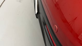 Used 2018 Maruti Suzuki Vitara Brezza [2018-2020] VDi AMT Diesel Automatic top_features Parking sensors