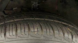 Used 2018 Maruti Suzuki Vitara Brezza [2018-2020] VDi AMT Diesel Automatic tyres LEFT FRONT TYRE TREAD VIEW