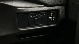 Used 2018 Maruti Suzuki Vitara Brezza [2018-2020] VDi AMT Diesel Automatic top_features Adjustable ORVM