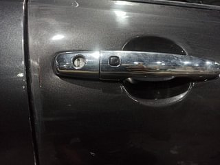Used 2016 Datsun Redi-GO [2015-2019] T (O) Petrol Manual dents MINOR DENT