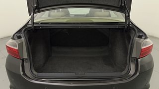 Used 2019 Honda City [2017-2020] ZX CVT Petrol Automatic interior DICKY INSIDE VIEW