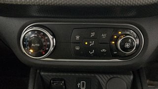 Used 2021 Nissan Kicks XV Turbo Petrol Manual top_features Air conditioner