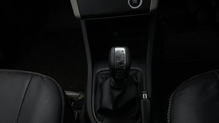 Used 2022 Renault Triber RXZ AMT Petrol Automatic interior GEAR  KNOB VIEW