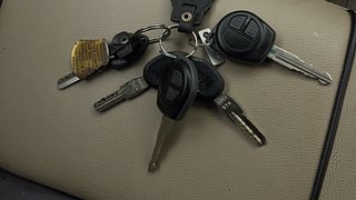 Used 2014 Maruti Suzuki Swift Dzire ZXI Petrol Manual extra CAR KEY VIEW