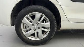 Used 2014 Maruti Suzuki Swift Dzire ZXI Petrol Manual tyres RIGHT REAR TYRE RIM VIEW