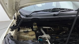 Used 2014 Ford EcoSport [2013-2015] Titanium 1.5L Ti-VCT Petrol Manual engine ENGINE RIGHT SIDE HINGE & APRON VIEW