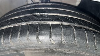 Used 2018 Hyundai Elite i20 [2014-2018] Asta 1.2 (O) Petrol Manual tyres RIGHT FRONT TYRE TREAD VIEW