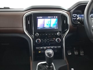 Used 2023 Mahindra Scorpio N Z8 L Petrol 6 STR Petrol Manual interior MUSIC SYSTEM & AC CONTROL VIEW