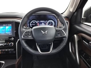 Used 2023 Mahindra Scorpio N Z8 L Petrol 6 STR Petrol Manual interior STEERING VIEW
