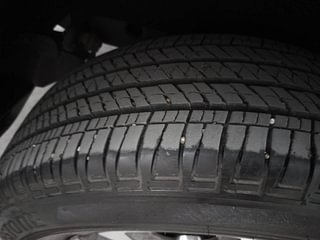 Used 2023 Mahindra Scorpio N Z8 L Petrol 6 STR Petrol Manual tyres RIGHT REAR TYRE TREAD VIEW