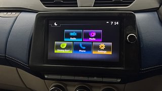 Used 2020 Renault Triber RXT Petrol Manual top_features Integrated (in-dash) music system