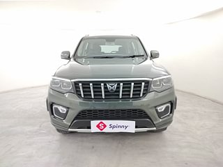 Used 2023 Mahindra Scorpio N Z8 L Petrol 6 STR Petrol Manual exterior FRONT VIEW