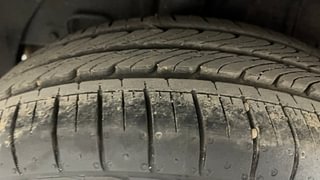 Used 2018 Hyundai Elite i20 [2017-2018] Magna Executive CVT Petrol Automatic tyres RIGHT REAR TYRE TREAD VIEW