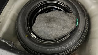 Used 2018 Hyundai Elite i20 [2017-2018] Magna Executive CVT Petrol Automatic tyres SPARE TYRE VIEW