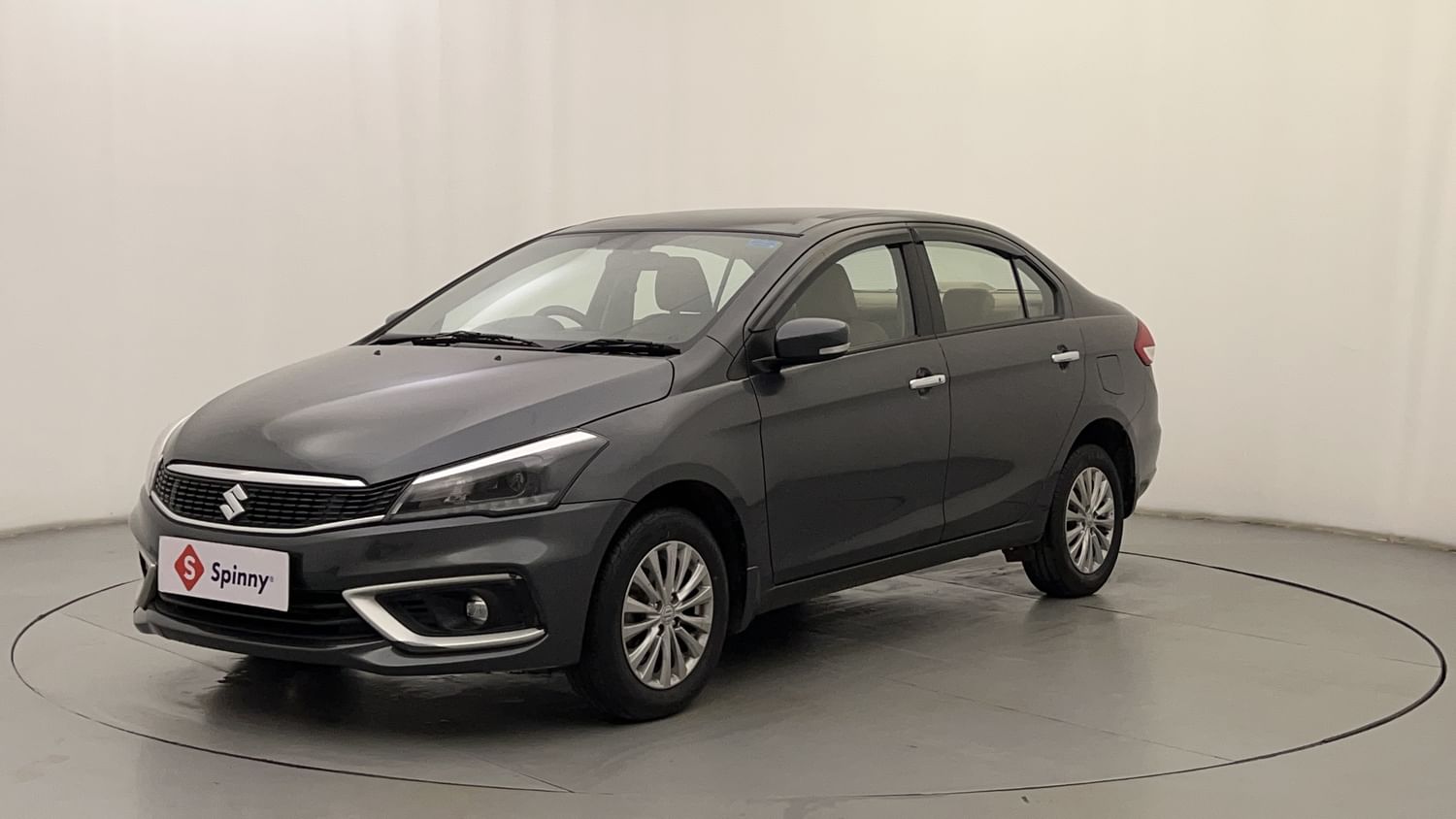 LEFT FRONT CORNER VIEW