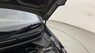 Used 2018 Hyundai Elite i20 [2017-2018] Magna Executive CVT Petrol Automatic engine ENGINE LEFT SIDE HINGE & APRON VIEW