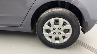 Used 2018 Hyundai Elite i20 [2017-2018] Magna Executive CVT Petrol Automatic tyres LEFT REAR TYRE RIM VIEW