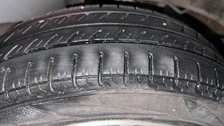 Used 2015 Datsun GO [2014-2019] A Petrol Manual tyres RIGHT REAR TYRE TREAD VIEW