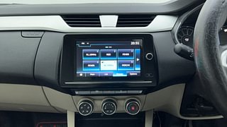 Used 2021 Renault Triber RXZ Petrol Manual interior MUSIC SYSTEM & AC CONTROL VIEW