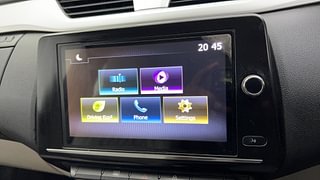 Used 2021 Renault Triber RXZ Petrol Manual top_features Touch screen infotainment system