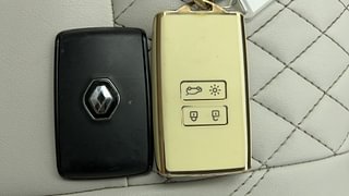 Used 2021 Renault Triber RXZ Petrol Manual extra CAR KEY VIEW