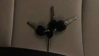 Used 2015 Hyundai Eon [2011-2018] Era + Petrol Manual extra CAR KEY VIEW