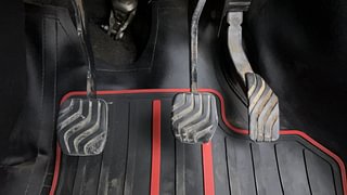 Used 2021 Renault Triber RXZ Petrol Manual interior PEDALS VIEW